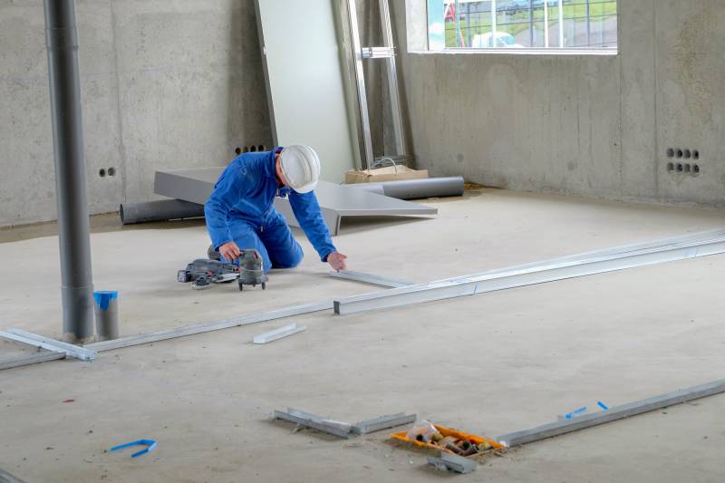 Travaux de plâtrerie et cloisonnement sur-mesure pour réaménagement intérieur à Aubagne et Auriol